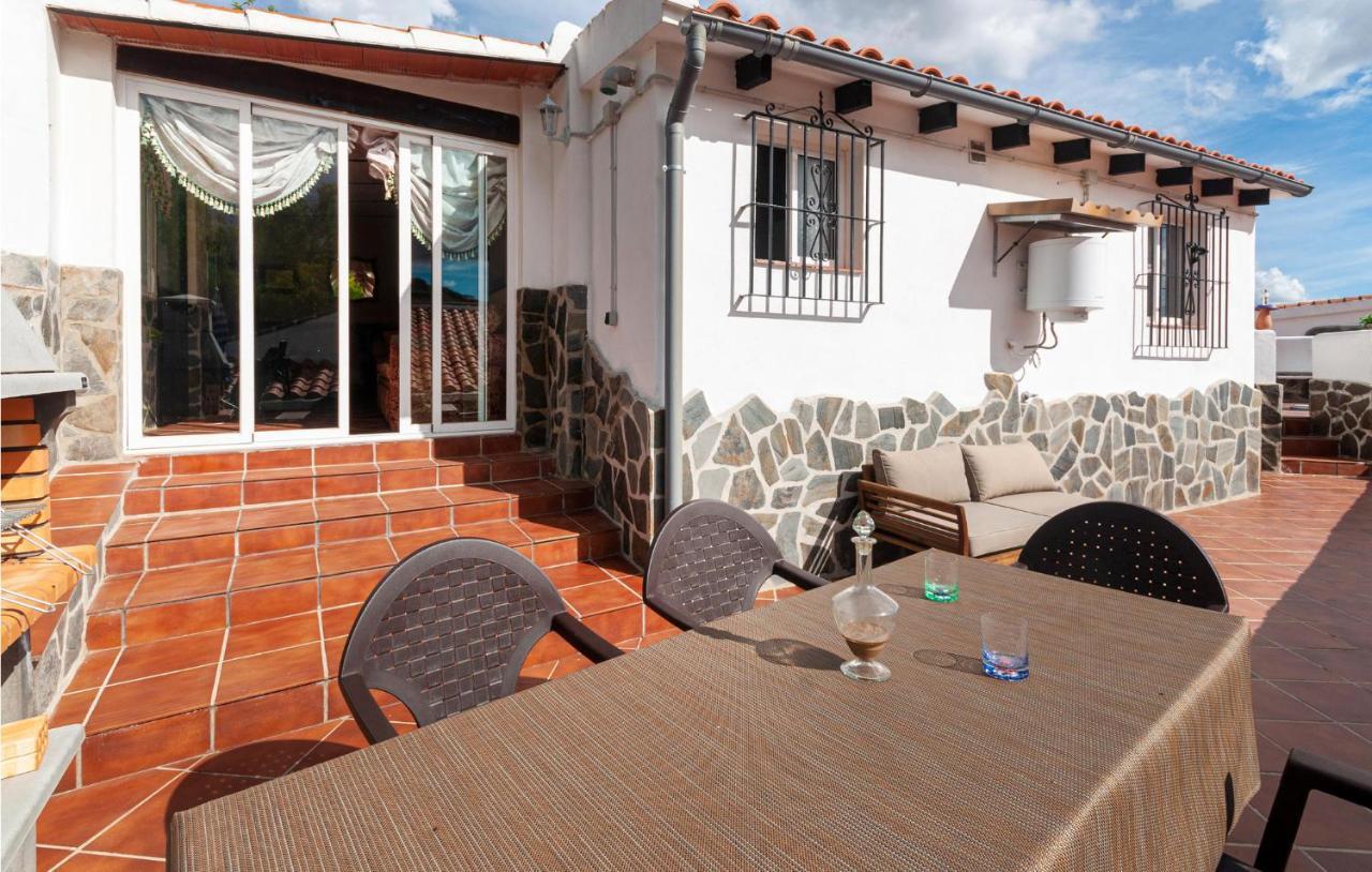 Awesome Home In Antequera With Wifi Экстерьер фото