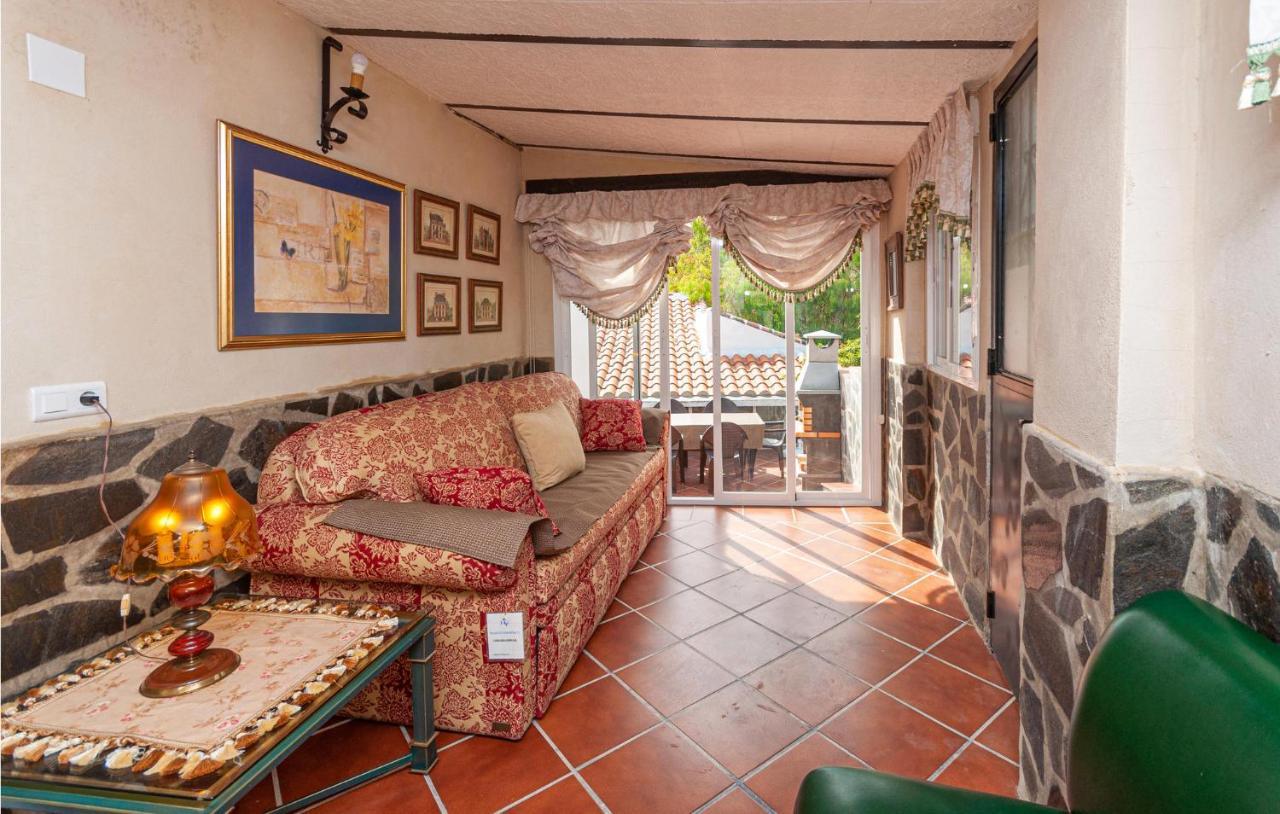 Awesome Home In Antequera With Wifi Экстерьер фото