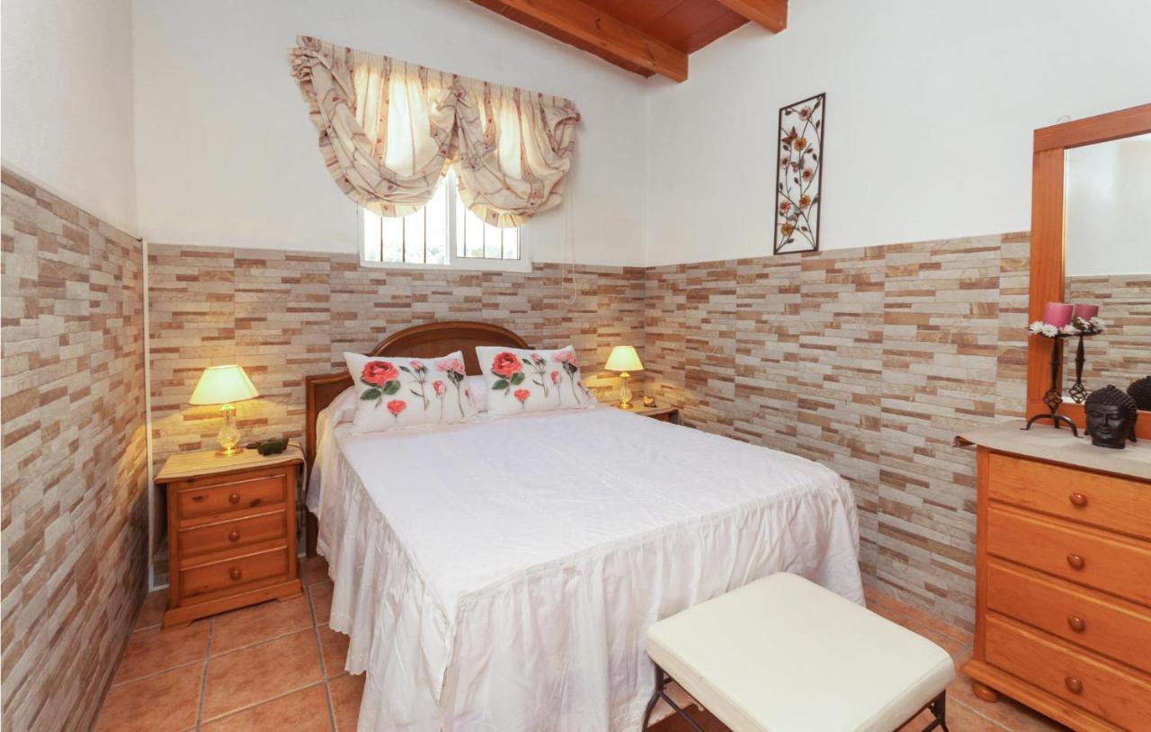 Awesome Home In Antequera With Wifi Экстерьер фото